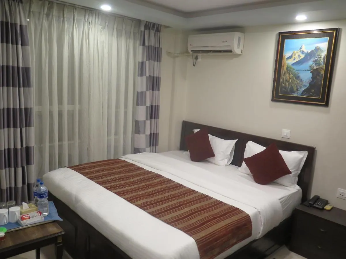 Hotel Pipal Tree Κατμαντού